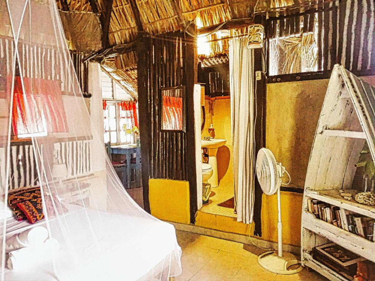 Beachfront Casa Maya Lodge 엘 쿠요 외부 사진